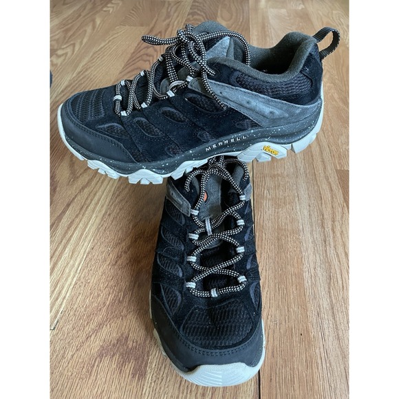 MERRELL MEN\'S MOAB 3 HIKING SHOES -  BLACK - SIZE 8 W